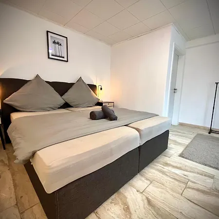 G&g Homely Westerwald - Near A3 شقة