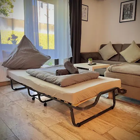 G&g Homely Westerwald - Near A3 شقة
